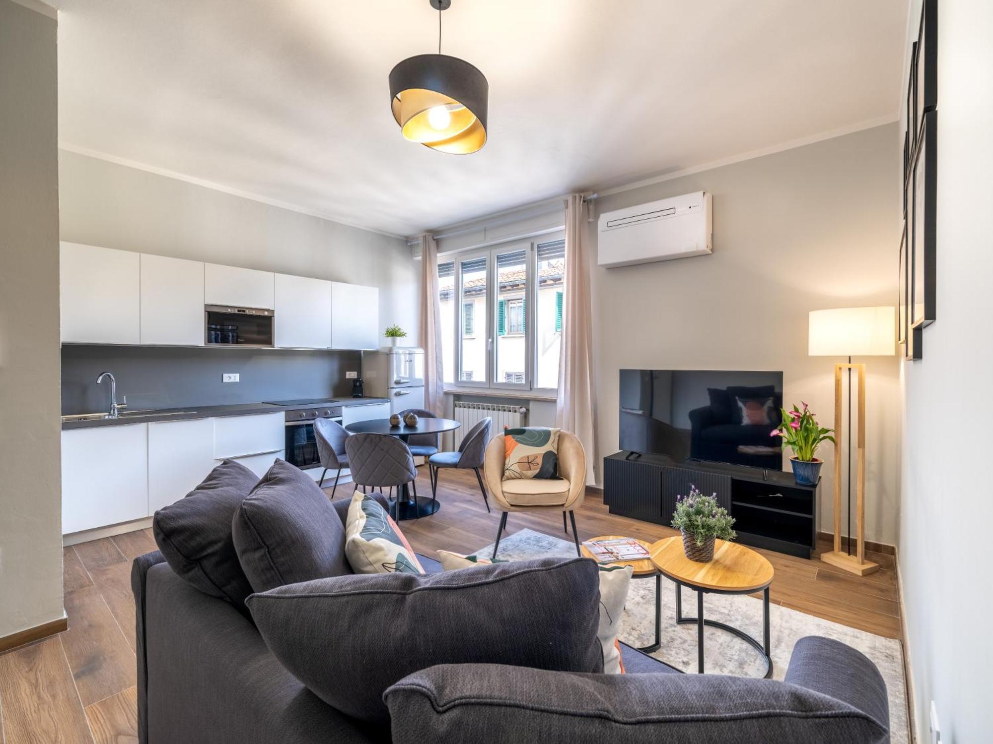 Ponte Alle Mosse Apt - Dolcevita Holiday Флоренция Экстерьер фото